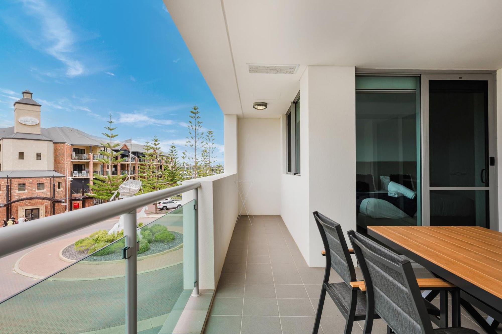 Nautica Residences Mandurah Exterior photo